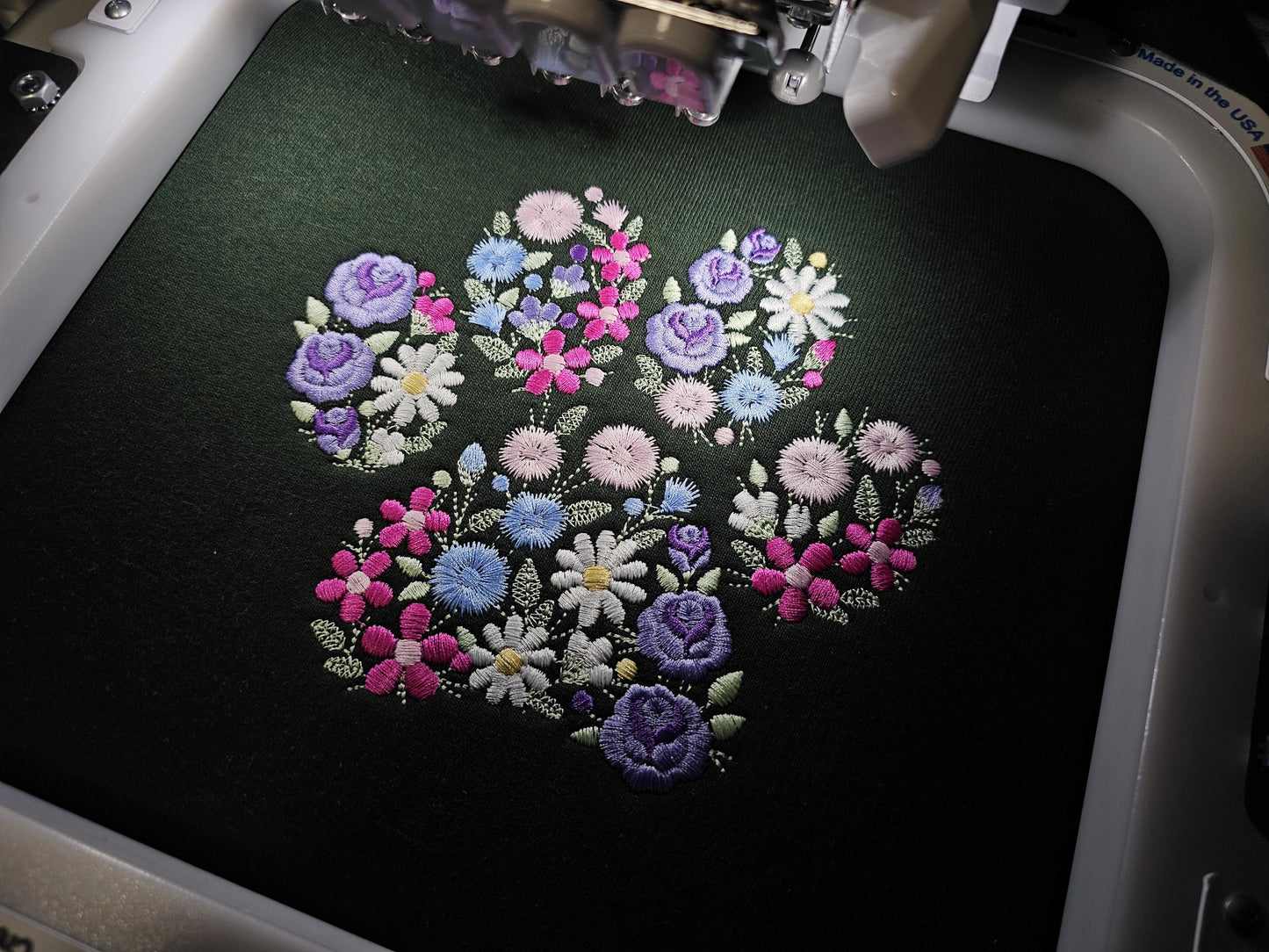 Floral Paw Print Embroidered Sweatshirt